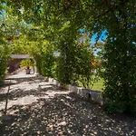 Villa Magoula *