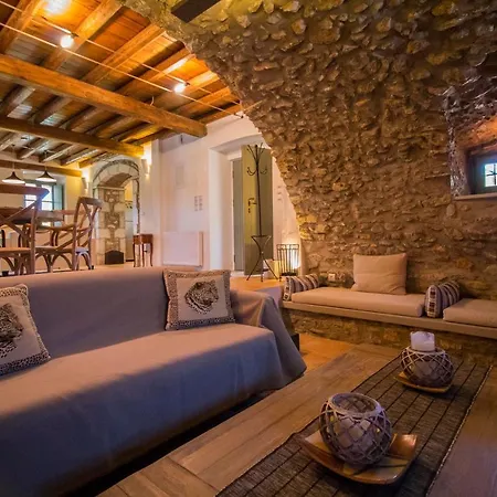 Villa Magoula *