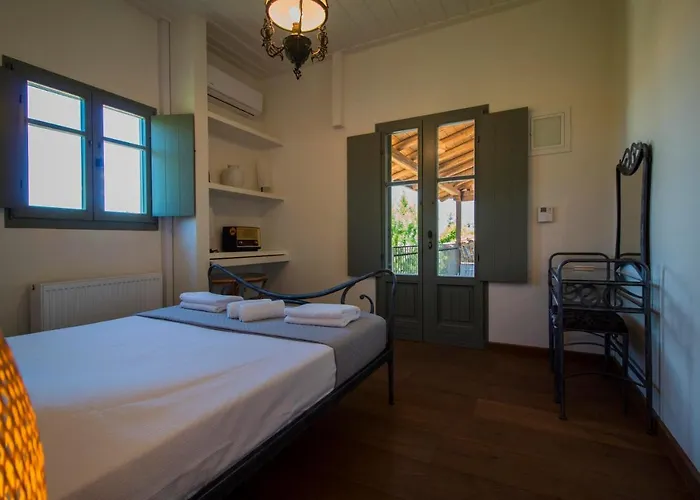 Magoula فيلة أسبرطة